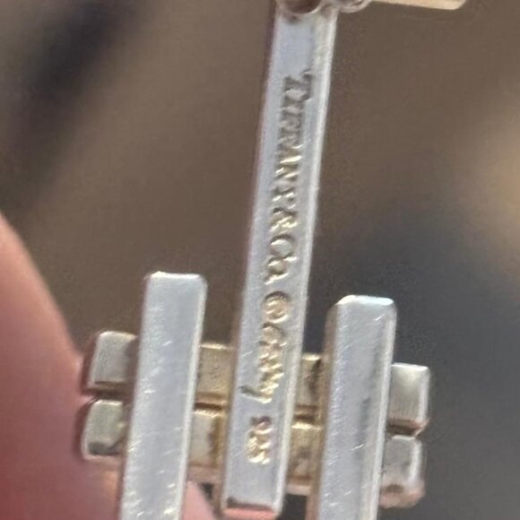 Very Rare! Like New!  Tiffany & Co. Frank Gehry Sterling Silver Pierced Earrings - Picture 3 of 3